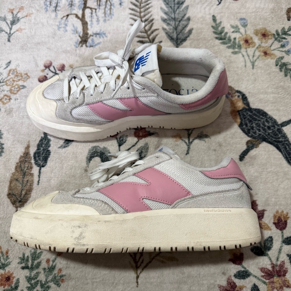 New Balance CT302 Platform Sneakers men’s 8 women’s 9.5